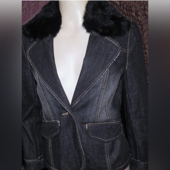 Vintage bebe Dark Wash Denim Jacket lace pocket detail. - Picture 8 of 11